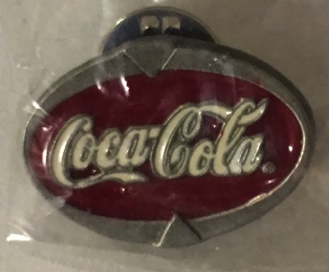 4848-2 € 3,00 coca cola ijzeren pin model ovaal.jpeg